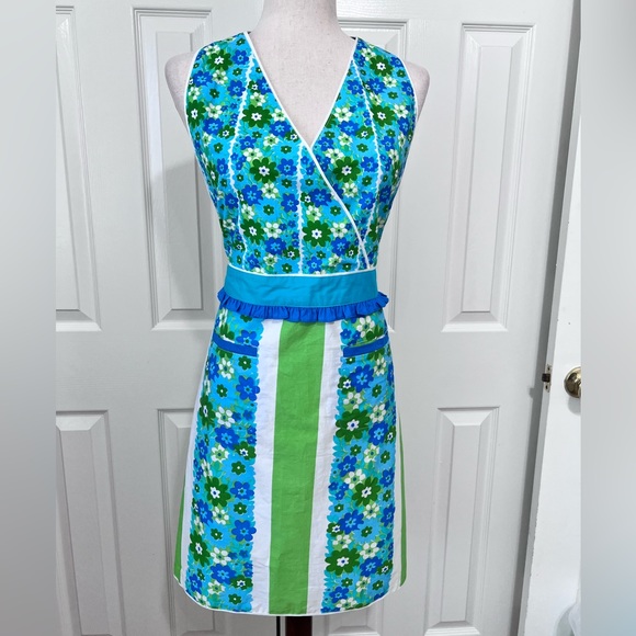 Anthropologie Other - Anthropologie Full Size Floral tie neck and waist Apron. One size